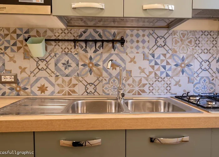 Sophie's Choice 3 E Sophie's Choice 4 *